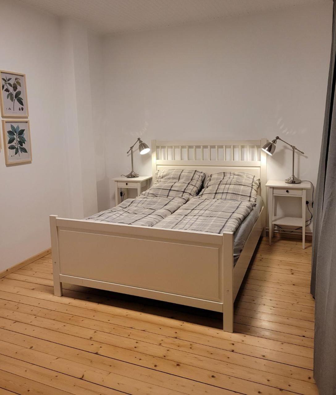 Ruhige, Kleine Unterkunft In Weyhe, Naehe Bremen エクステリア 写真